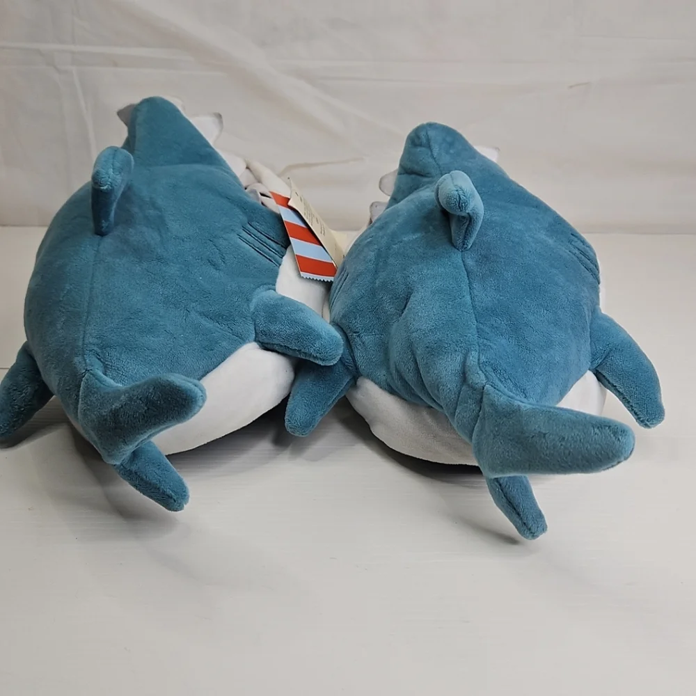 Cat&Jack Knox Shark Ankle Biter Sleepers Blue/white Size XL6